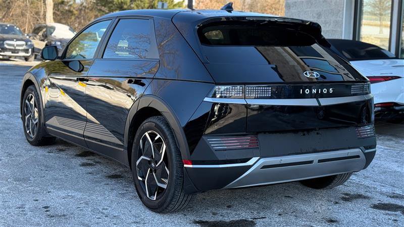 Used 2023 Hyundai Ioniq 5 SEL image 3