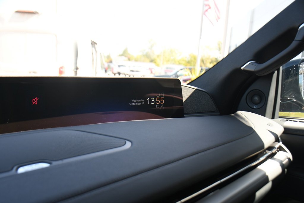 New 2025 Lincoln Navigator Reserve w/ Jet Appearance Package image 31