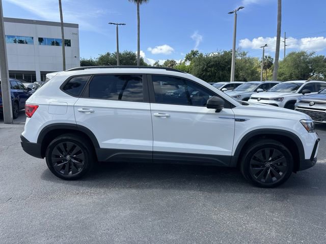 Certified 2022 Volkswagen Taos S FWD image 7