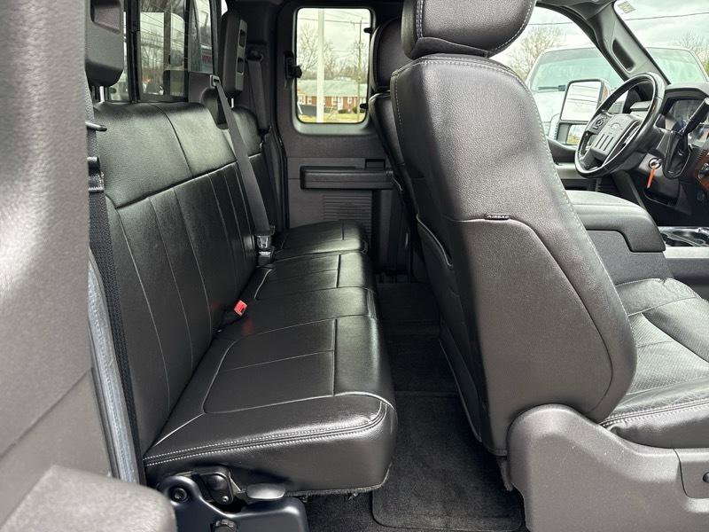 Used 2013 Ford F250 Lariat w/ Chrome Pkg image 8