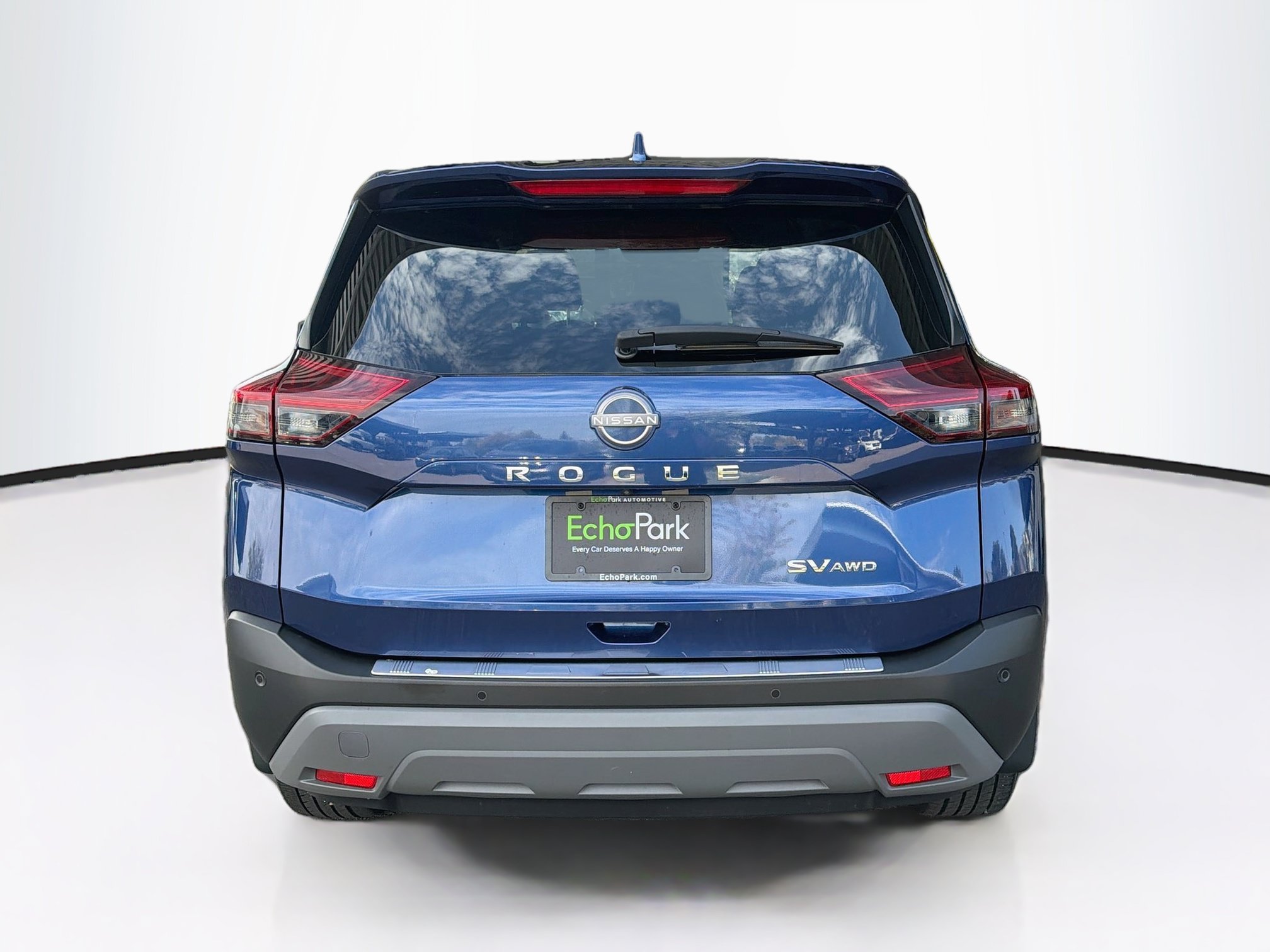 Used 2023 Nissan Rogue SV AWD/4WD image 7