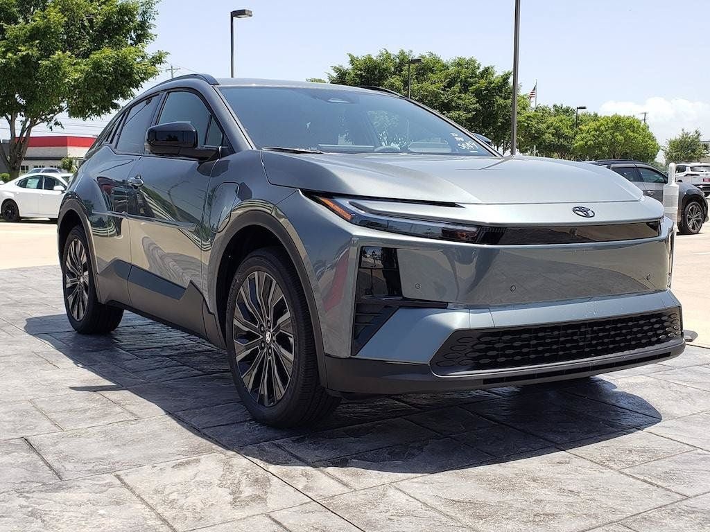 New 2026 Toyota C-HR AWD/4WD image 3