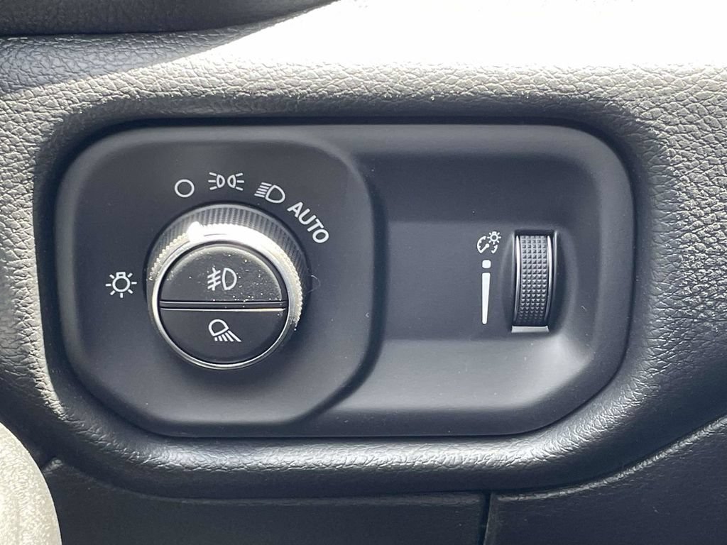New 2026 RAM 2500 Tradesman AWD/4WD image 27