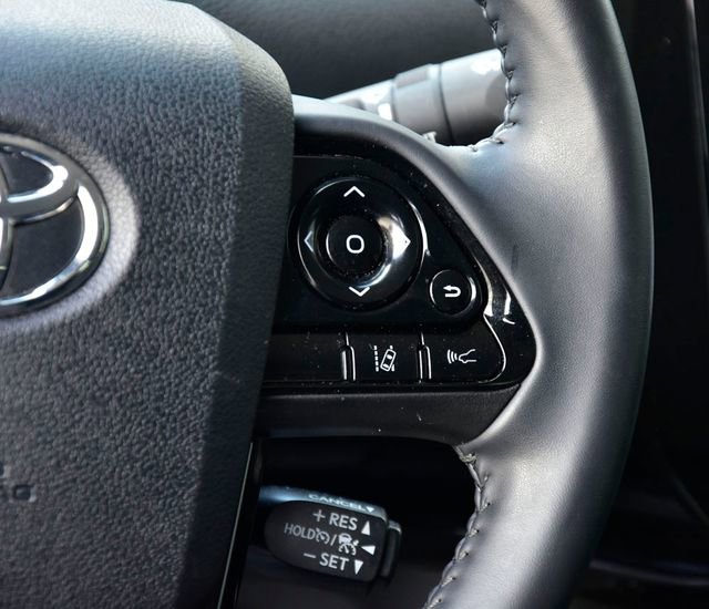 Certified 2021 Toyota Prius Prime LE FWD image 17