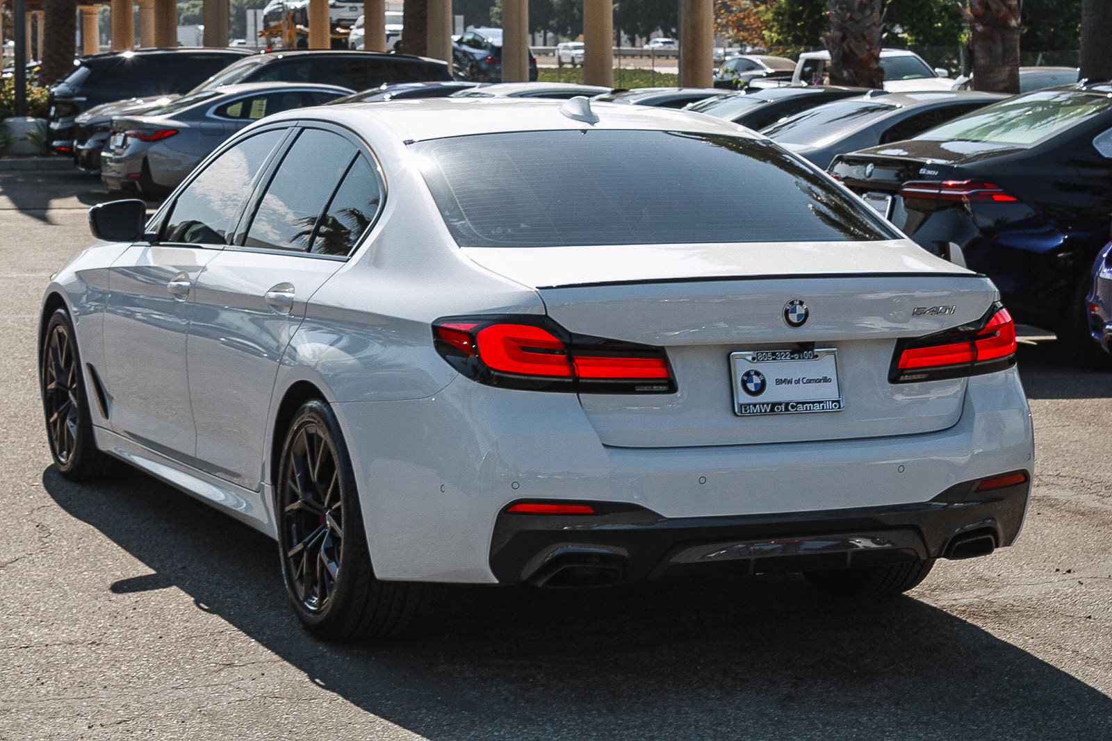 Used 2023 BMW 540i w/ M Sport Package RWD image 4