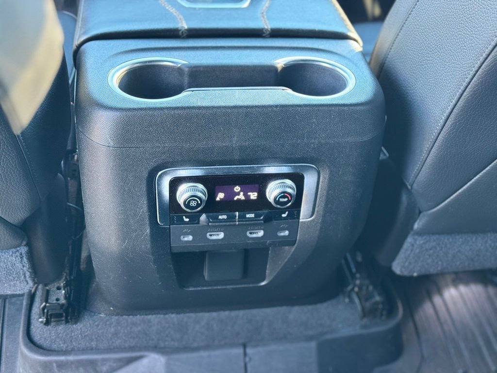 Used 2021 GMC Yukon Denali w/ Denali Ultimate Package image 25
