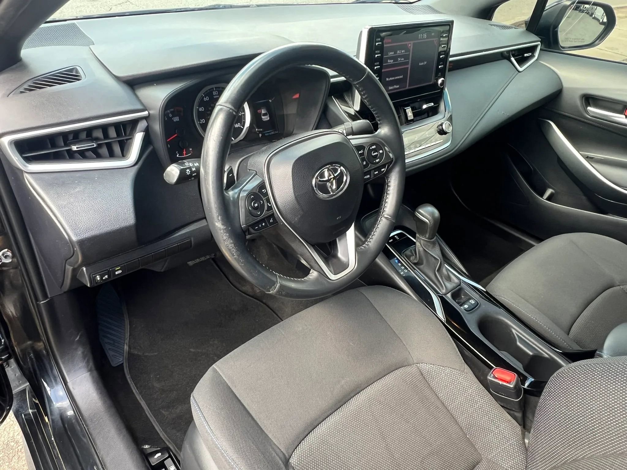 Used 2020 Toyota Corolla SE FWD image 13