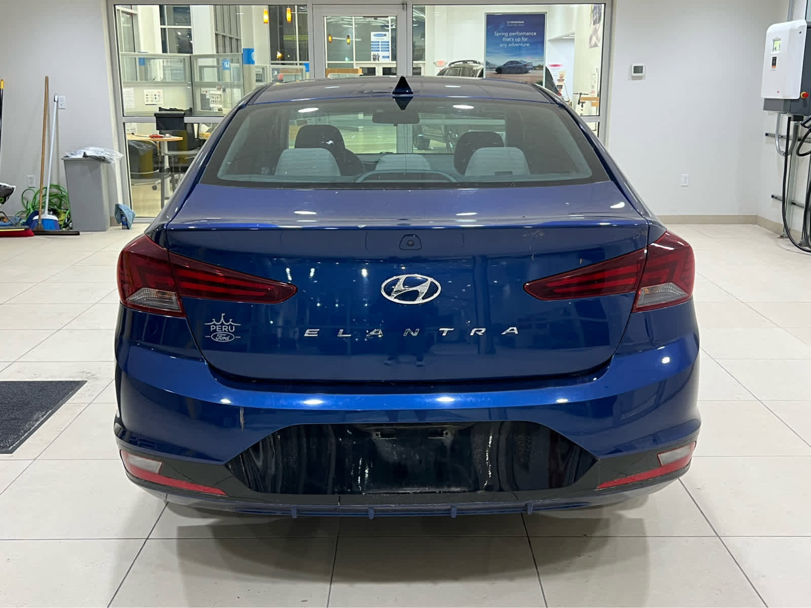 Used 2020 Hyundai Elantra SEL FWD image 6