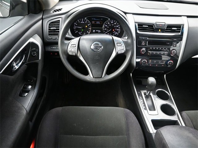 Used 2013 Nissan Altima 2.5 S image 9