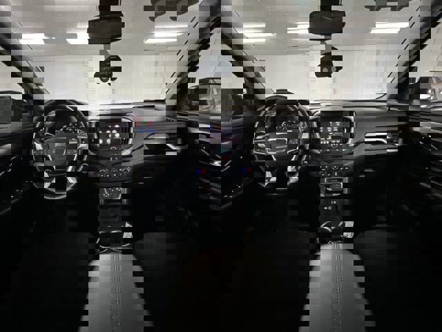 Certified 2023 GMC Terrain SLE w/ Driver Convenience Package image 19