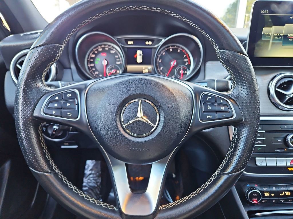 Used 2018 Mercedes-Benz GLA 250 image 10