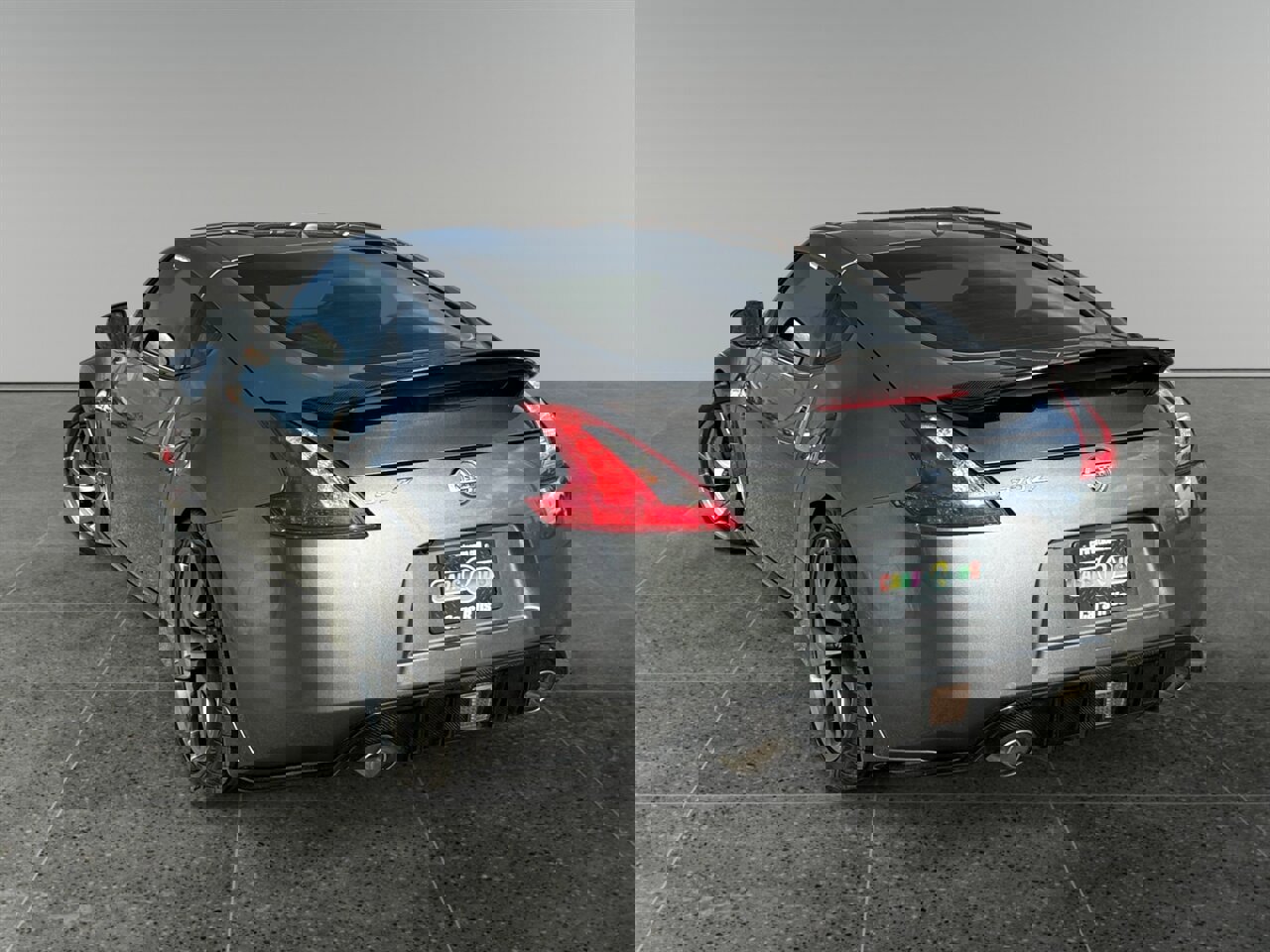 Used 2015 Nissan 370Z w/ Sport Package image 3