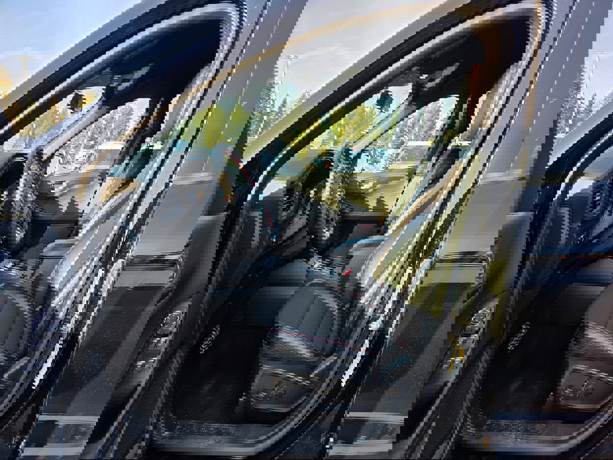 Certified 2023 Ford Escape ST-Line w/ Tech Pack #1 image 17