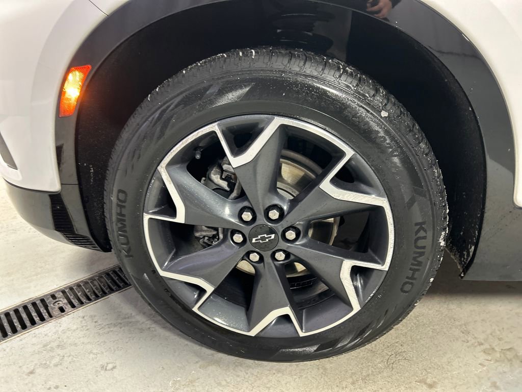 Used 2022 Chevrolet Blazer RS FWD image 9