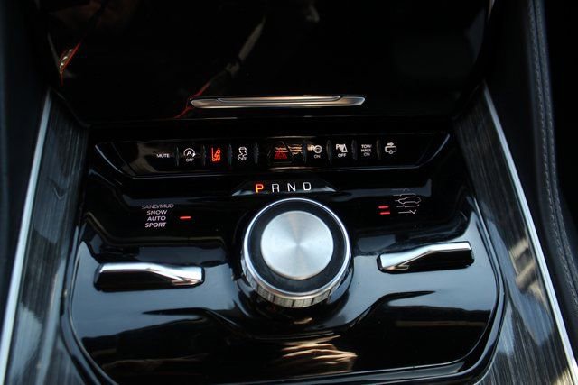 Used 2022 Jeep Wagoneer Series II w/ Convenience Group I image 23