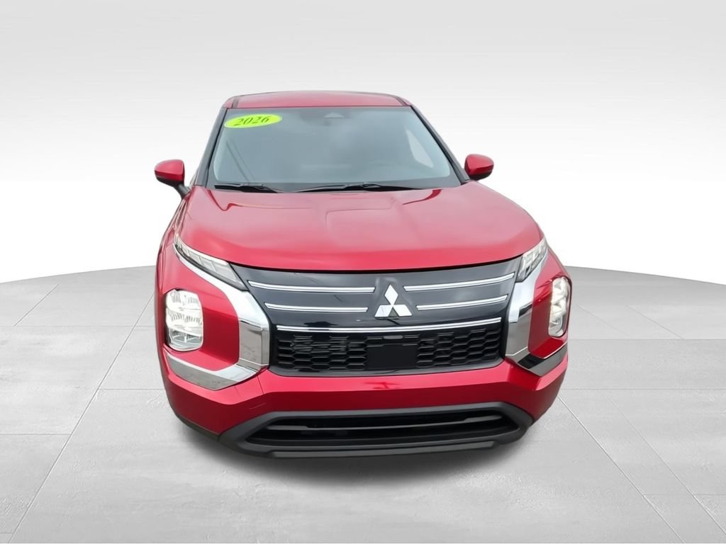 New 2026 Mitsubishi Outlander ES FWD image 3