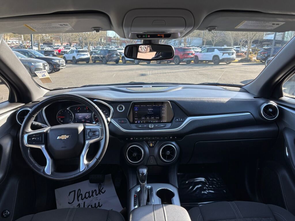 Used 2019 Chevrolet Blazer LT image 12