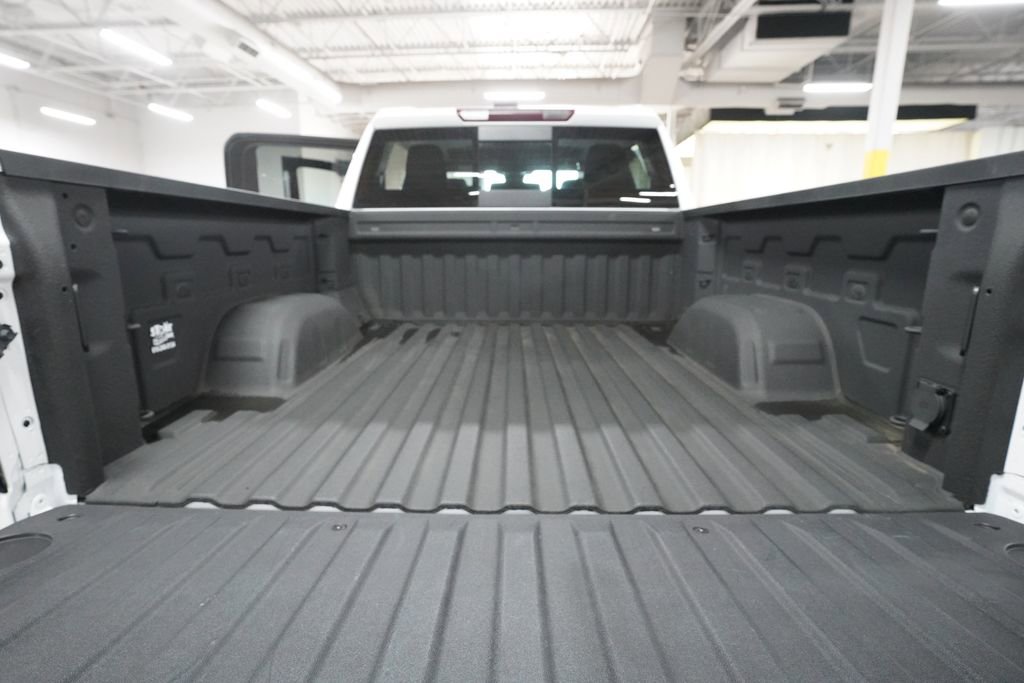 Used 2023 GMC Sierra 1500 Elevation w/ Preferred Package AWD/4WD image 10