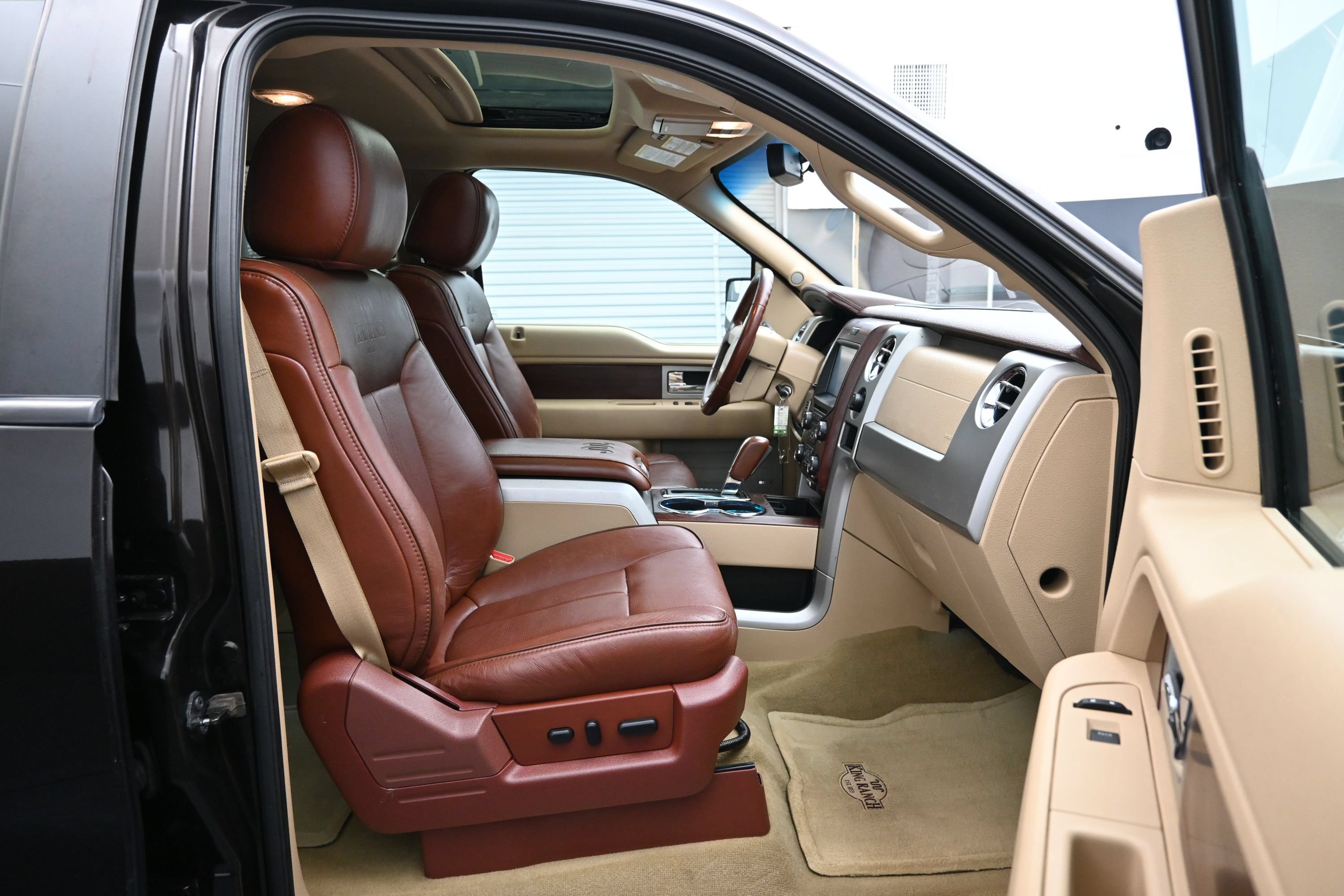 Used 2013 Ford F150 King Ranch w/ King Ranch Luxury Pkg RWD image 13