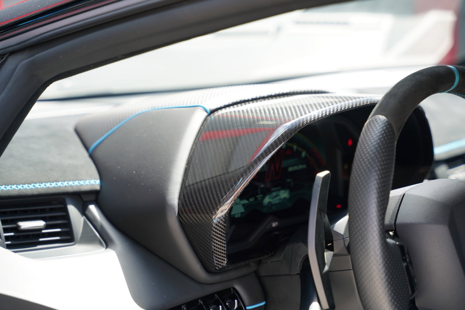 Used 2021 Lamborghini Aventador SVJ AWD/4WD image 36