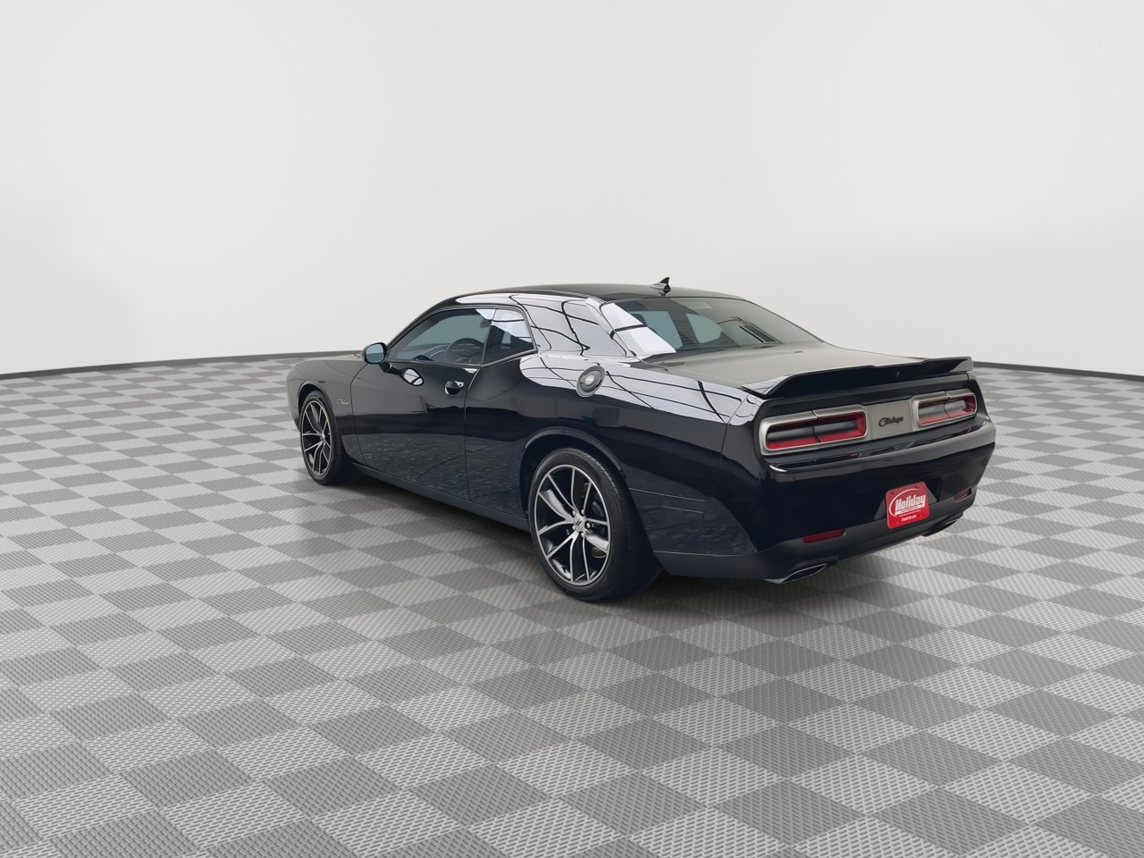 Used 2018 Dodge Challenger R/T Plus RWD image 36