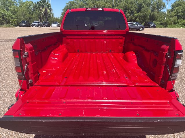 Certified 2025 Nissan Frontier SV RWD image 23
