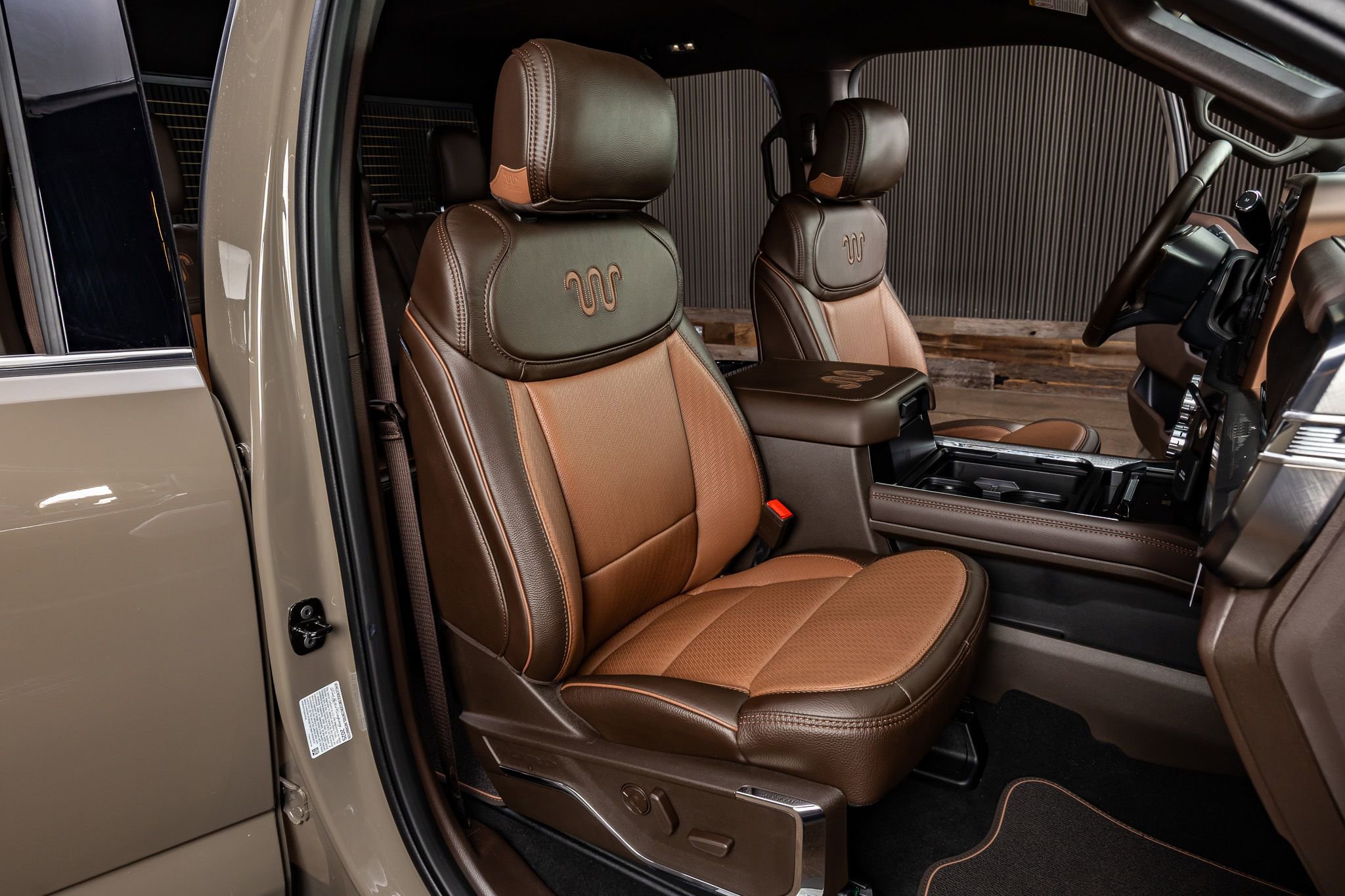 Used 2026 Ford F450 King Ranch w/ Chrome Package image 30