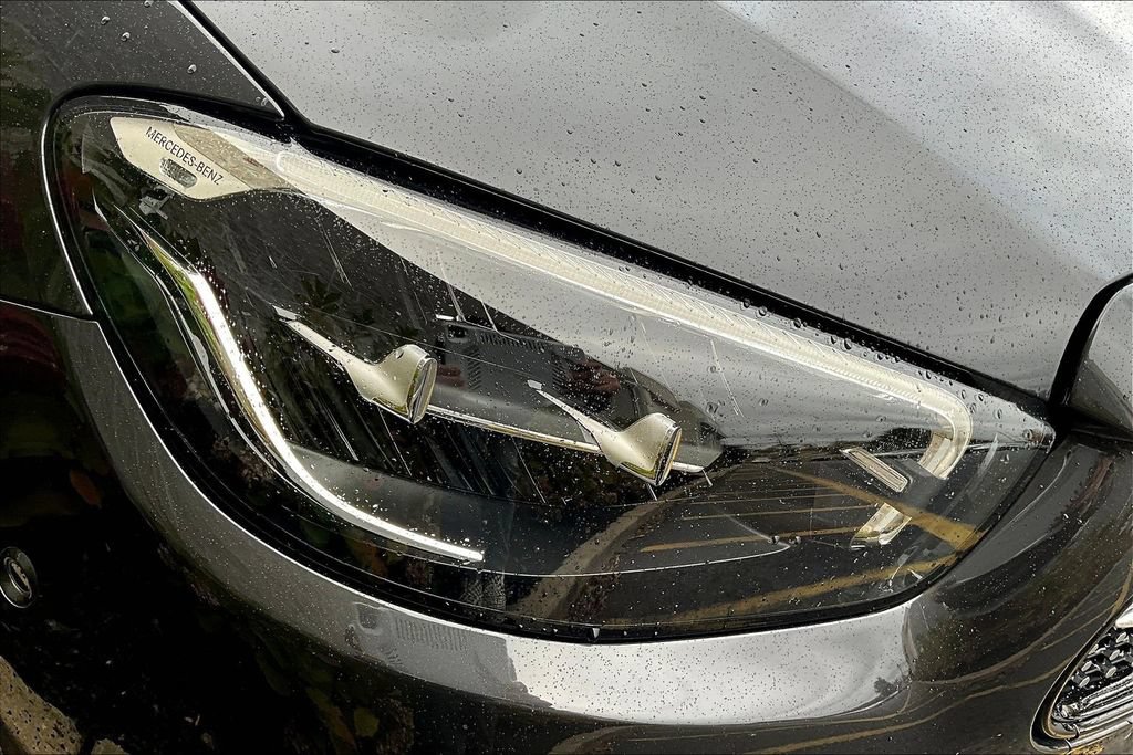 Certified 2021 Mercedes-Benz E 350 4MATIC Sedan image 31