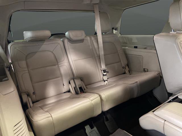Used 2019 Lincoln Navigator Reserve w/ Cargo Package image 35
