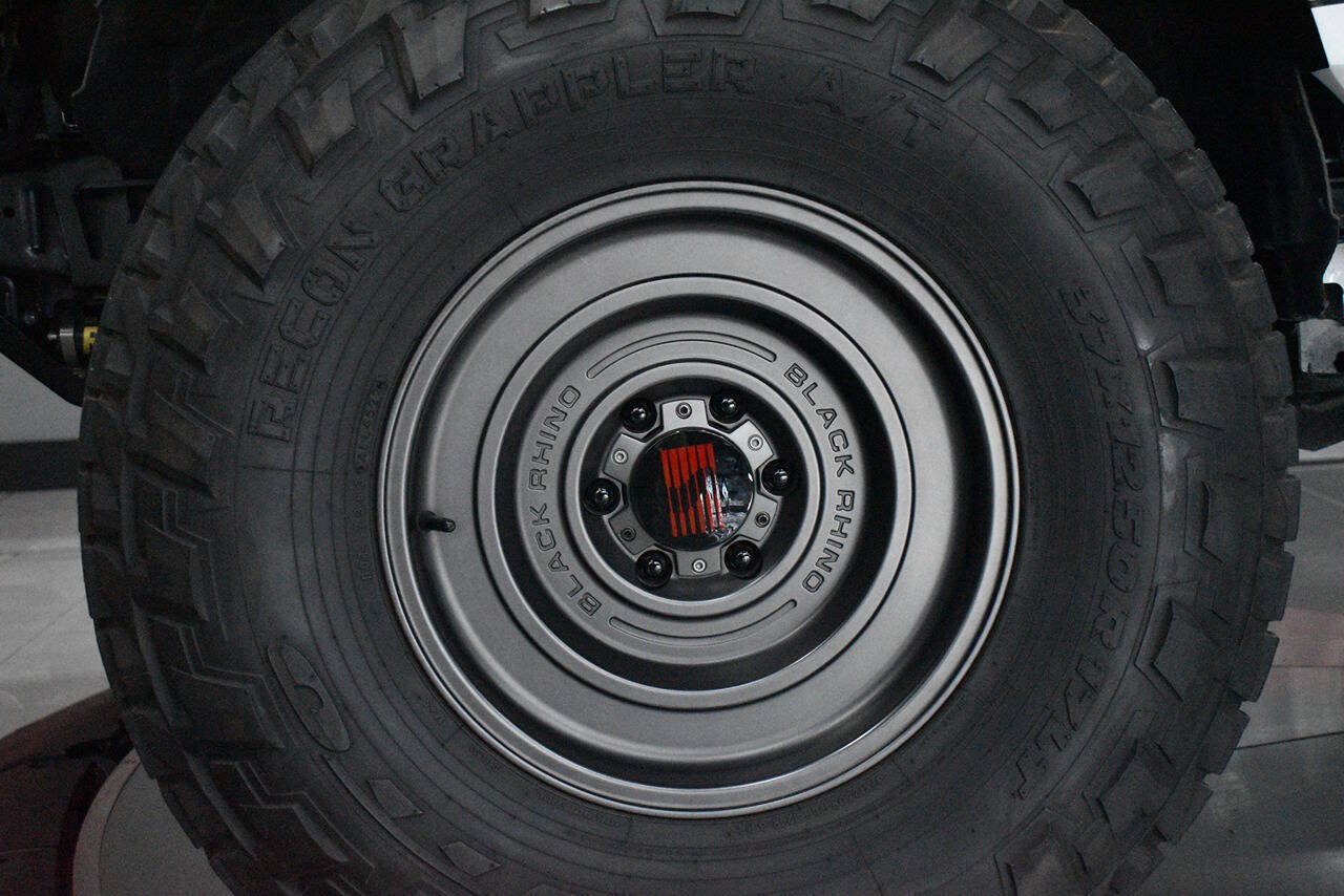 Used 2023 Ford Bronco Outer Banks AWD/4WD image 25