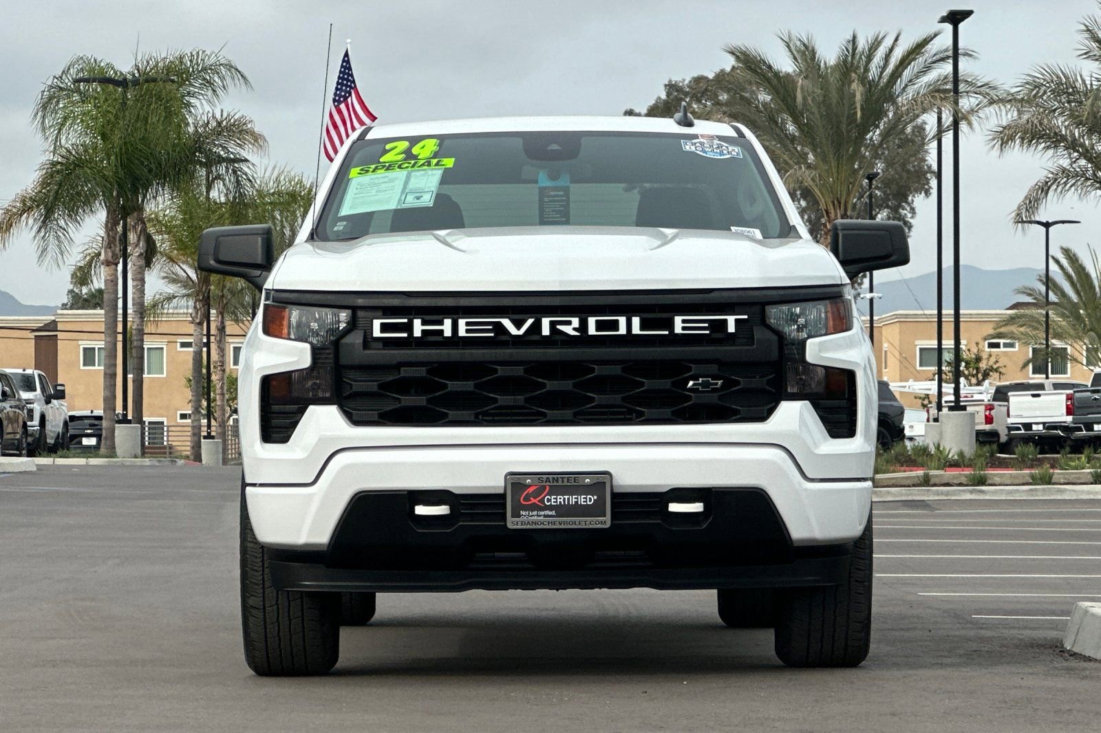Used 2024 Chevrolet Silverado 1500 Custom image 9