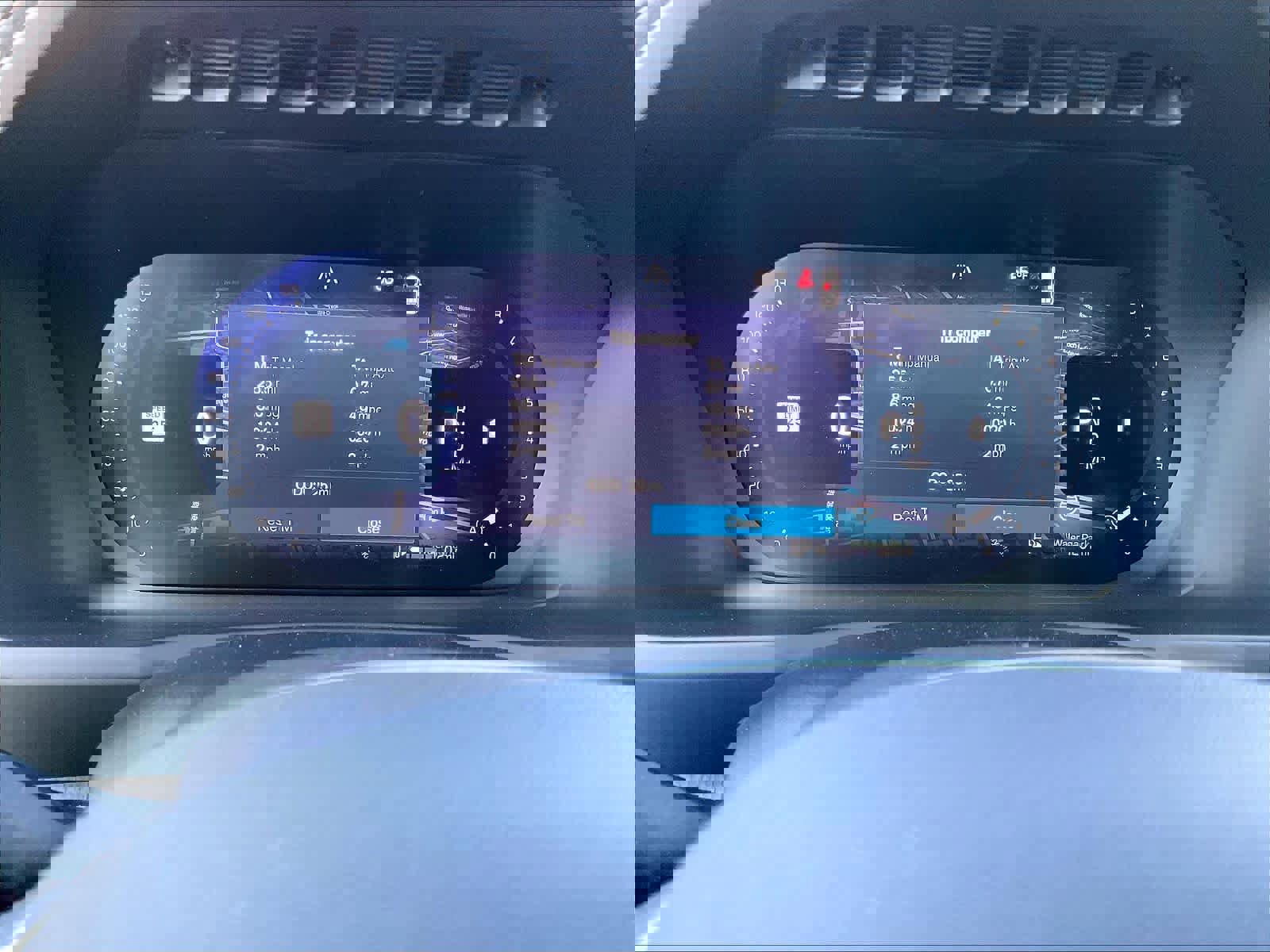 New 2026 Volvo XC90 B6 Ultra w/ Protection Package AWD/4WD image 19