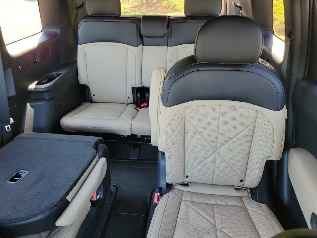 New 2027 Kia Telluride EX w/ Towing Package FWD image 17