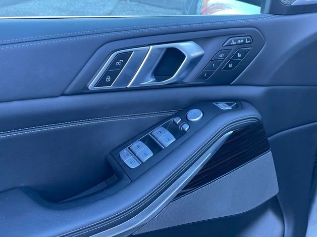 Used 2023 BMW X7 xDrive40i w/ Executive Package image 14
