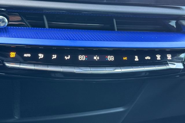 New 2026 Cadillac Optiq V w/ LPO, Floor Liner Package image 21