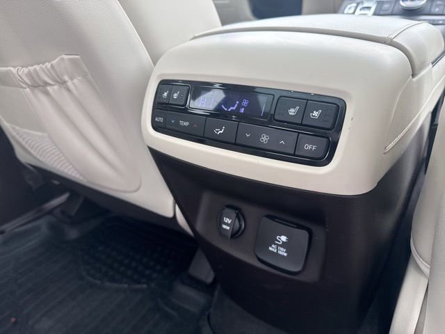Used 2021 Hyundai Palisade Calligraphy image 18