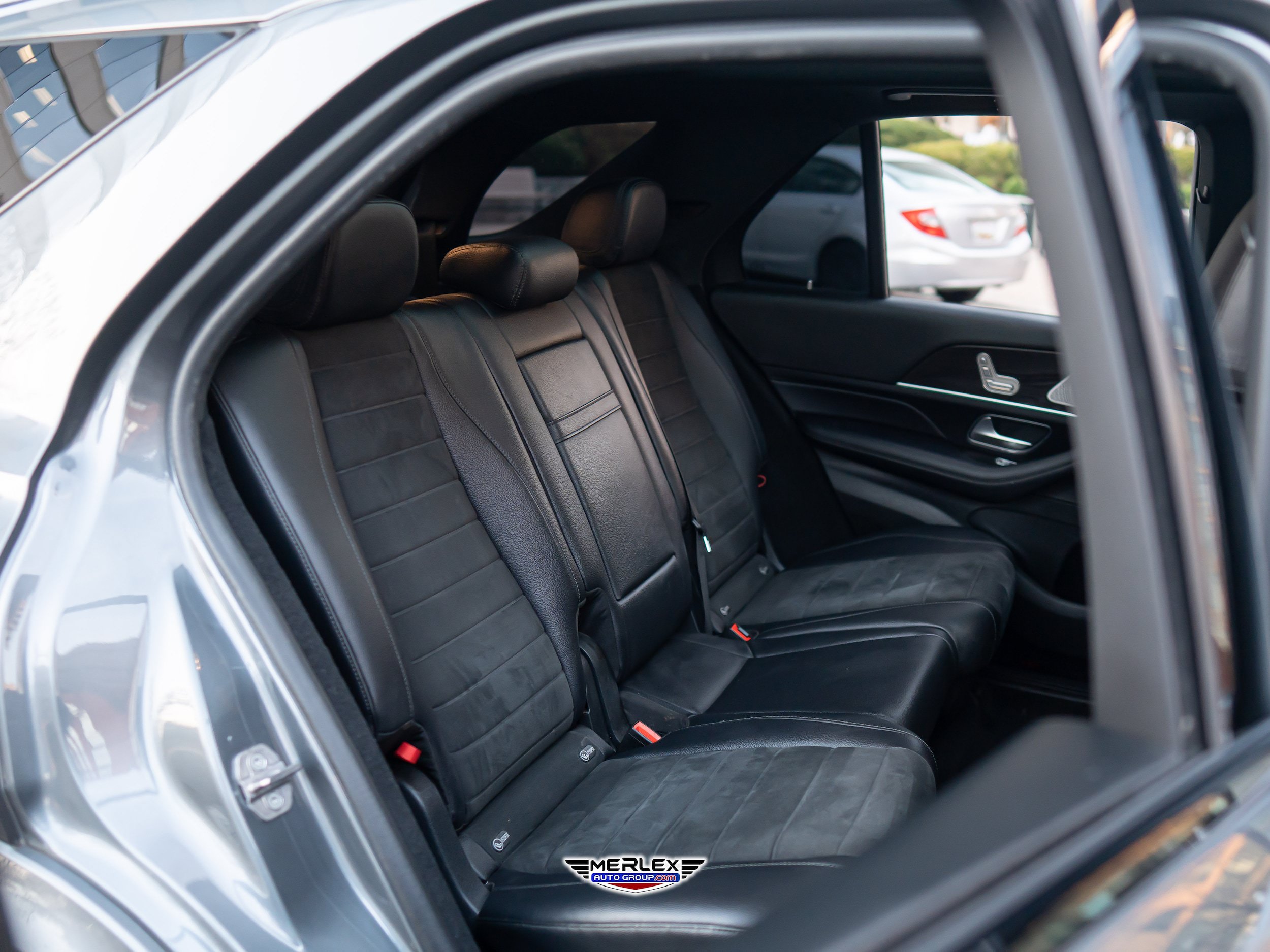 Used 2020 Mercedes-Benz GLE 350 4MATIC image 18