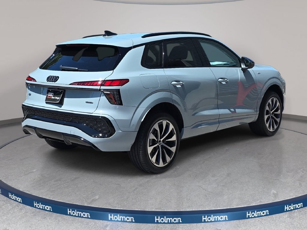 New 2026 Audi Q3 quattro 2.0T AWD/4WD image 5