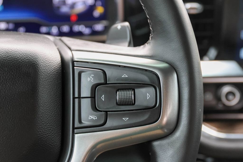 Used 2024 Chevrolet Silverado 1500 LT Trail Boss w/ Convenience Package II AWD/4WD image 30