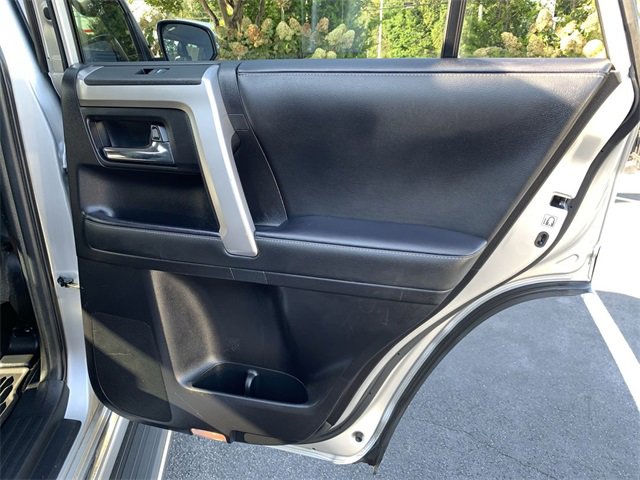 Used 2022 Toyota 4Runner Limited image 11