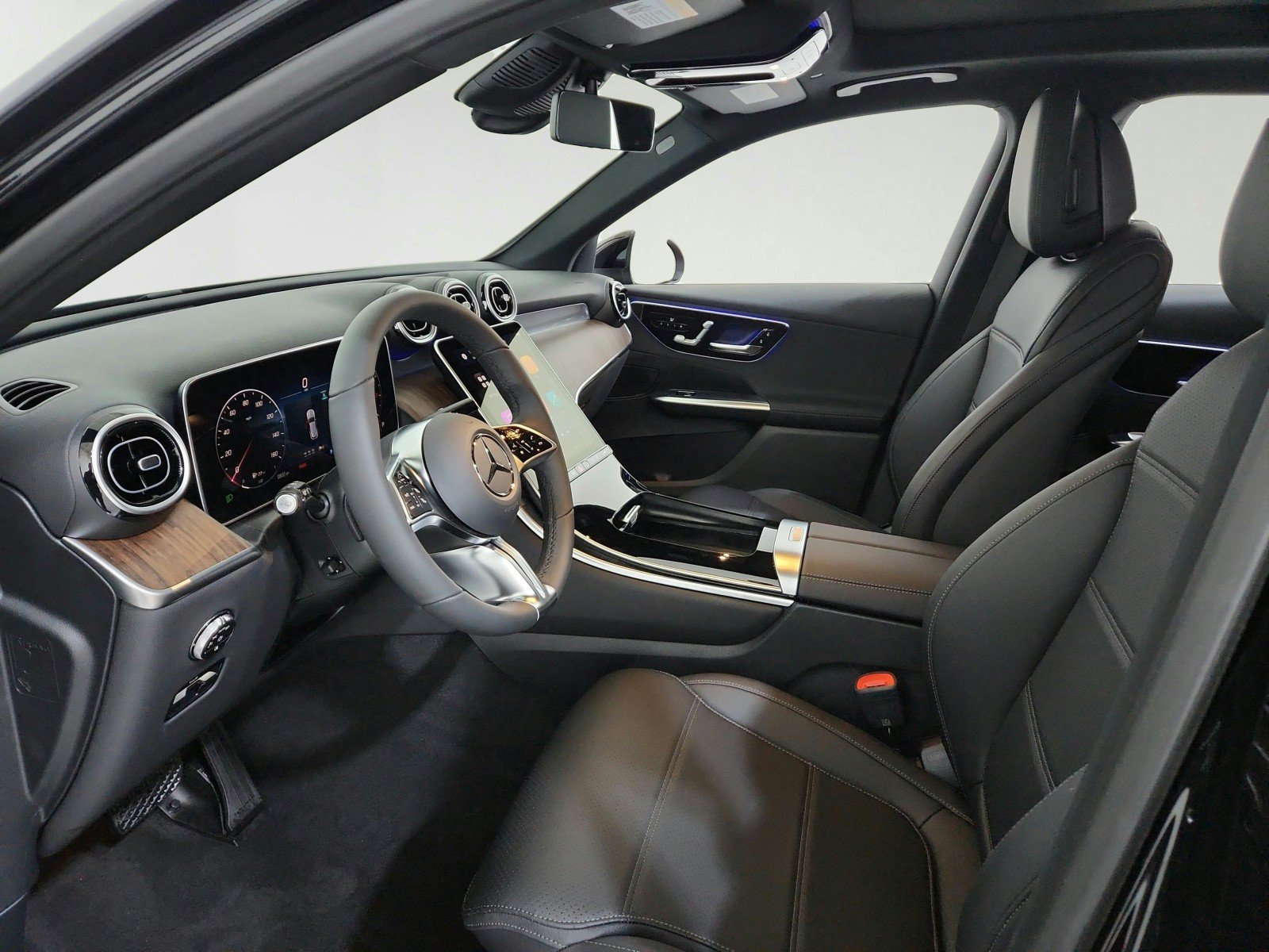 Certified 2026 Mercedes-Benz GLC 300 4MATIC image 16