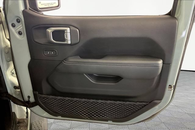 Used 2023 Jeep Wrangler Unlimited Sahara w/ LED Lighting Group AWD/4WD image 26