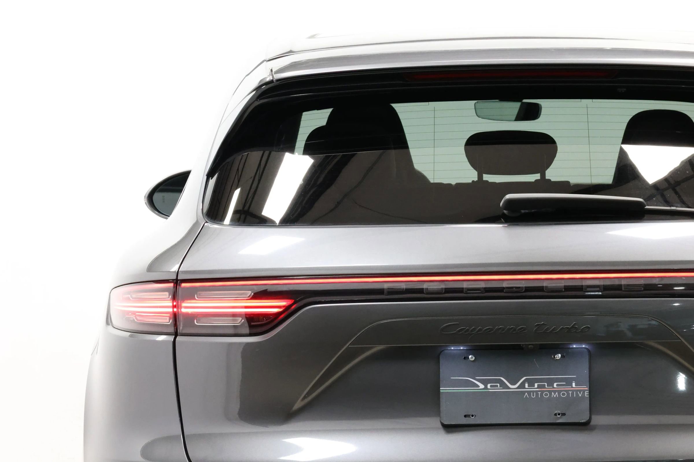 Used 2020 Porsche Cayenne Turbo image 51