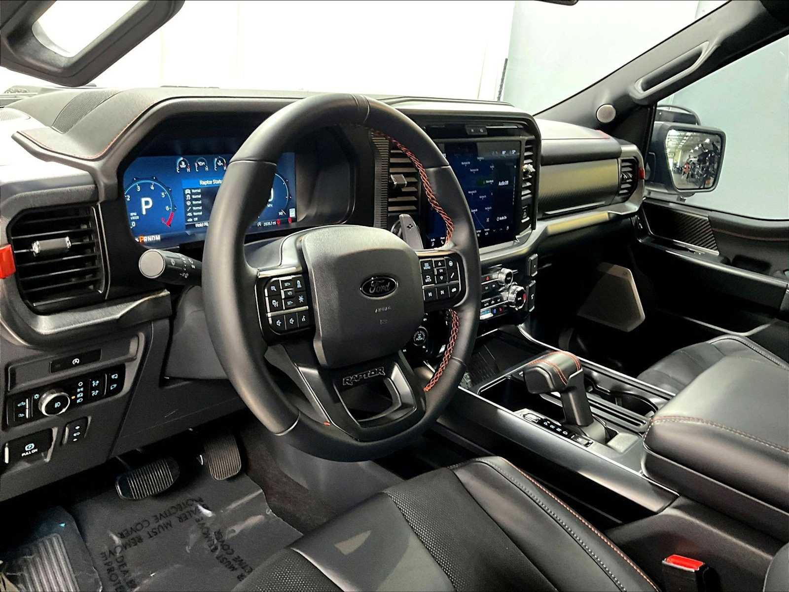 Used 2025 Ford F150 Raptor image 6