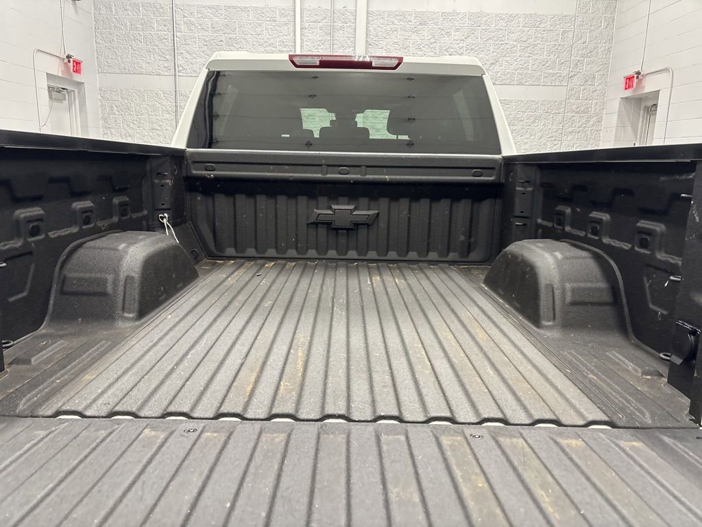 Used 2023 Chevrolet Silverado 1500 RST image 5