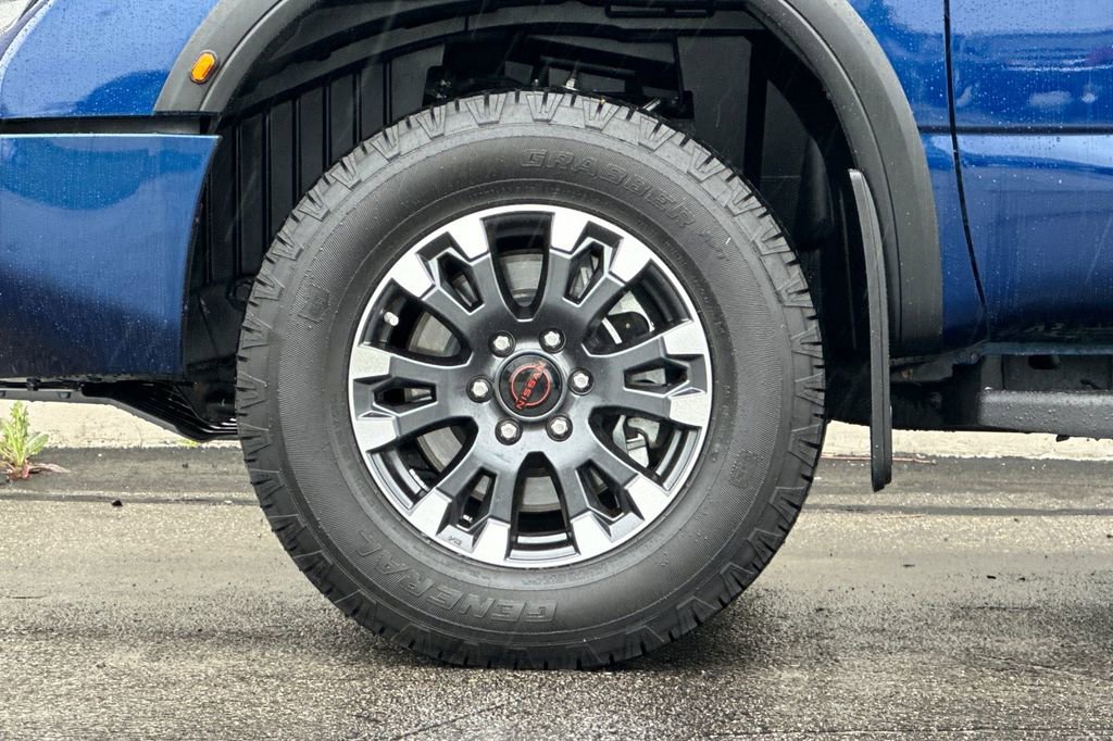 Used 2024 Nissan Titan PRO-4X AWD/4WD image 26