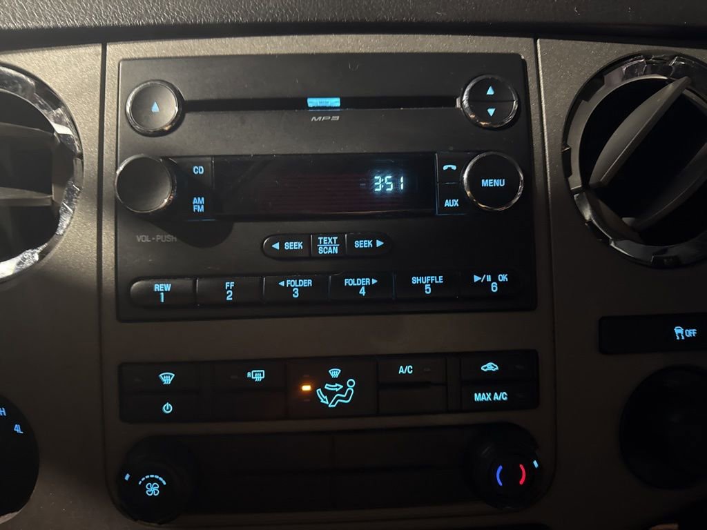 Used 2016 Ford F250 XLT w/ XLT Premium Package image 10