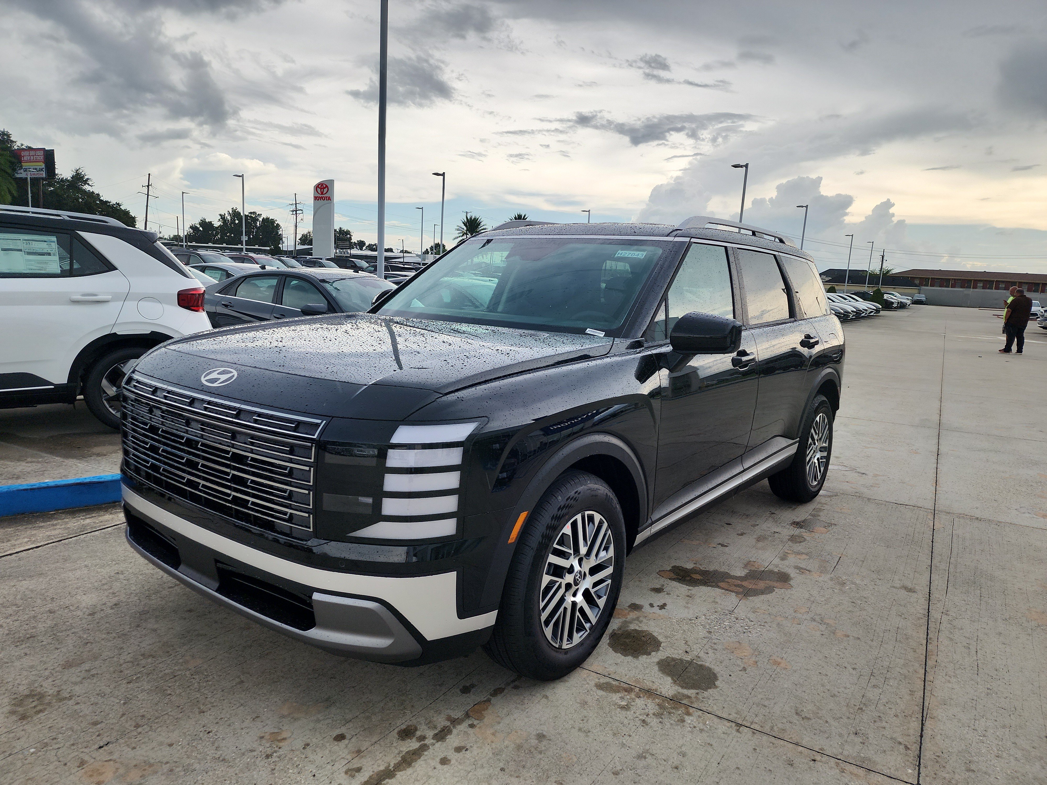 New 2027 Hyundai Palisade SEL FWD image 3