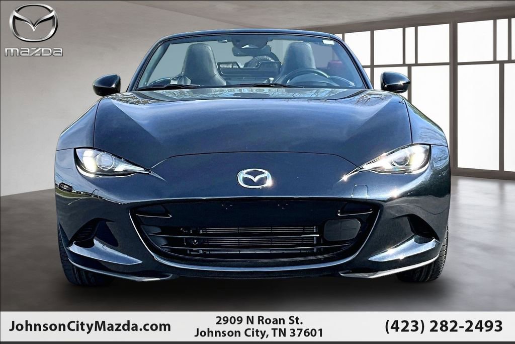 New 2026 MAZDA MX-5 Miata Grand Touring RWD image 2