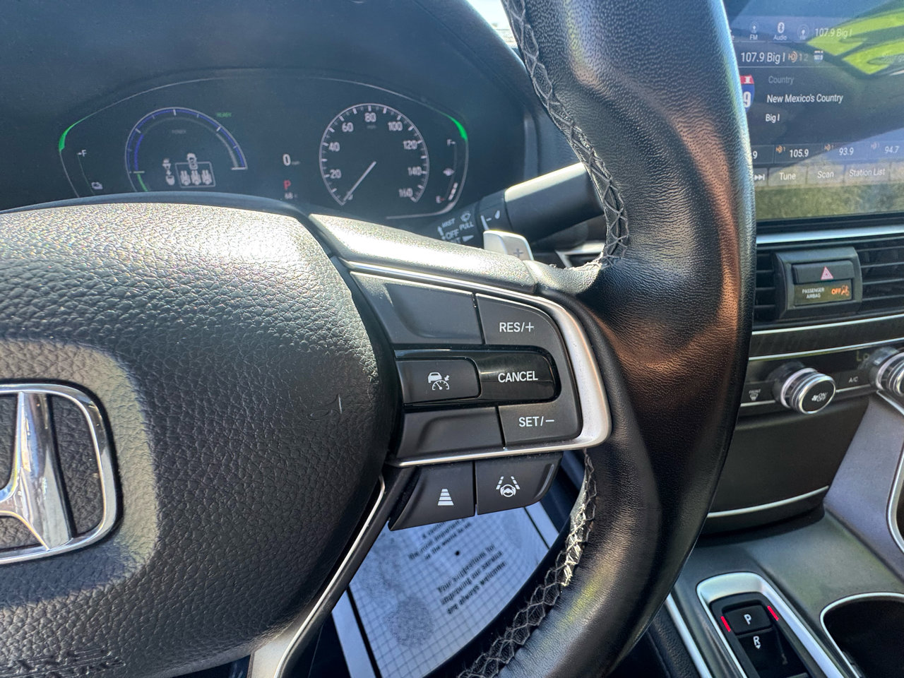 Used 2022 Honda Accord EX-L image 30